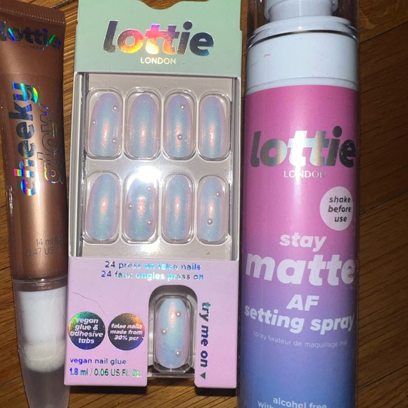 Lottie London Gift Set Of 7 Items NIB (May 2024) - Picture 4 of 5